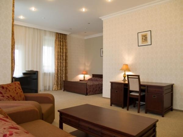 Marco Polo Hotel Uljanovka Kültér fotó