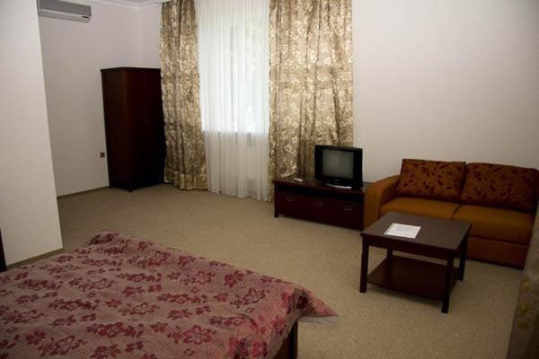 Marco Polo Hotel Uljanovka Kültér fotó